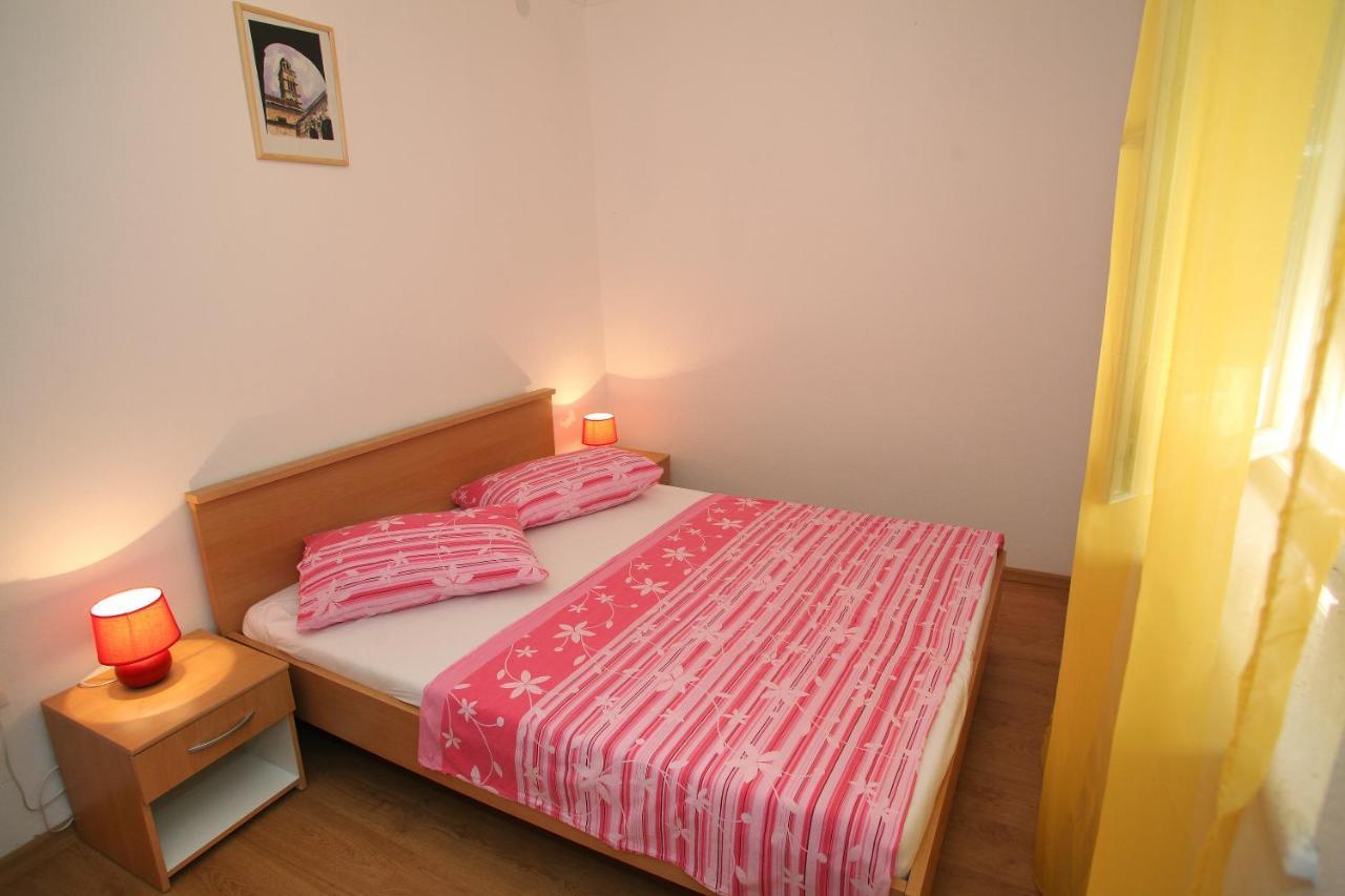 Apartmani Petra Trogir Oda fotoğraf